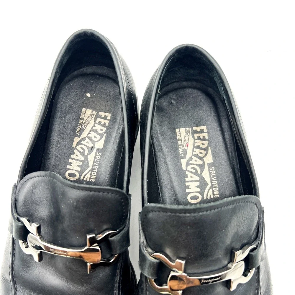 Salvatore Ferragamo Mens Size 7 EE Wide Black Leather Horse Bit Loafers - Picture 13 of 14